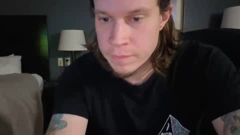 girthed90 online show from July 3, 3:17 pm