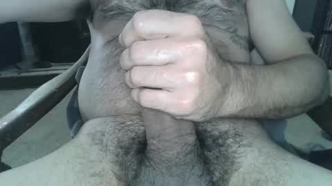 girthyhunguy online show from January 5, 4:06 pm