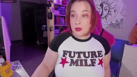 Snapshot of gitera_ chatting on February 27, 8:42 pm AlexaMillis online show from February 27, 8:42 pm