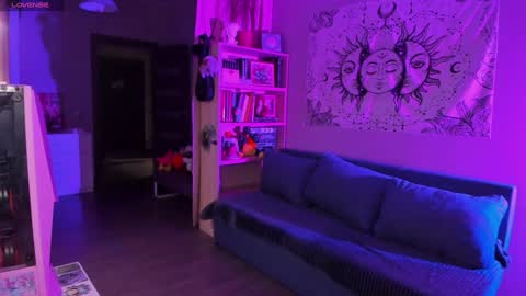 Snapshot of gitera_ chatting on December 3, 8:55 pm AlexaMillis online show from December 3, 8:55 pm