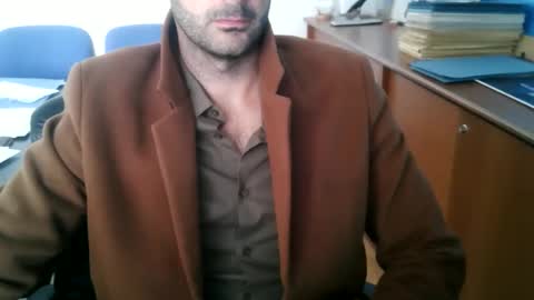 giuseppevai1 online show from October 24, 10:38 am