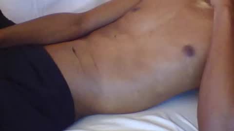 Snapshot of give_us_pleasure chatting on January 21, 11:56 am give_us_pleasure online show from January 21, 11:56 am