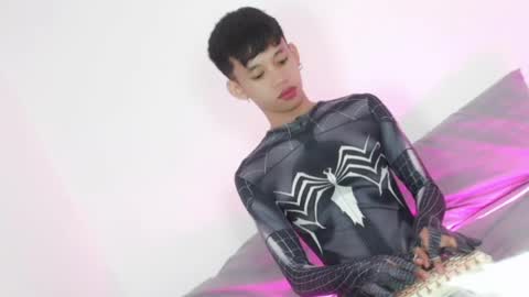 givemethrillx online show from May 21, 4:24 pm
