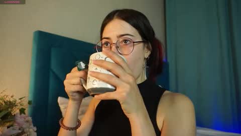 Agness online show from October 17, 2:54 pm