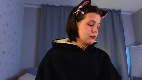 Michelle online show from September 11, 3:08 am
