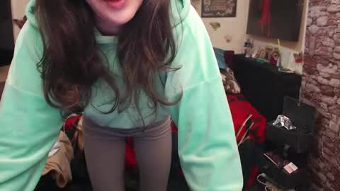 Glamourhottie online show from December 14, 9:59 am