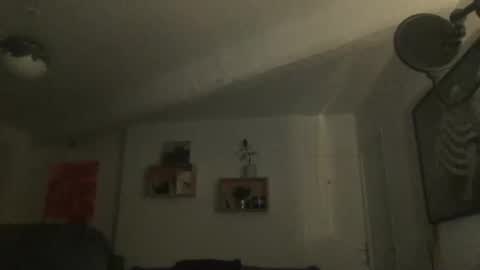 glazeeeeeeeeeee online show from November 12, 5:21 am