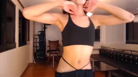 gleiahong online show from October 19, 4:55 pm