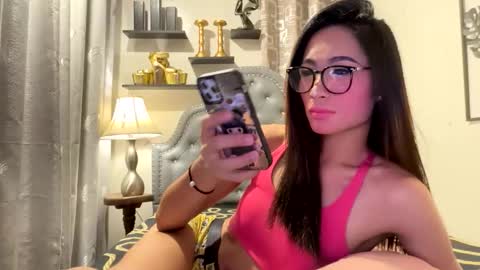 gleiahong online show from May 27, 12:24 pm