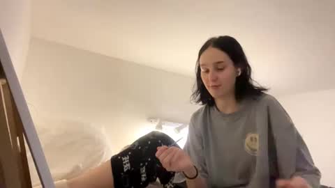 Bella online show from October 14, 10:07 am