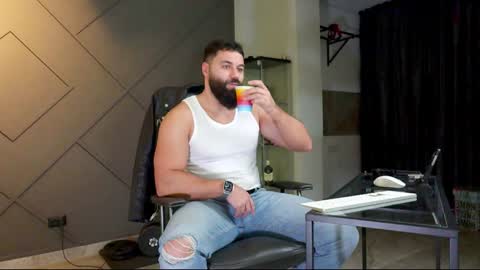 Snapshot of glennmasters chatting on January 15, 4:47 am Matthew .. for short call me Matt online show from January 15, 4:47 am