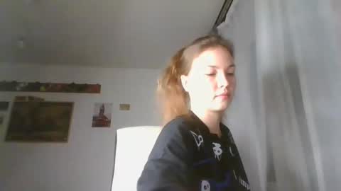 glitter_doll online show from January 11, 5:40 pm