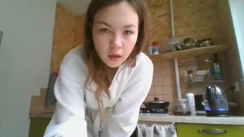 glitter_doll online show from January 13, 8:58 am