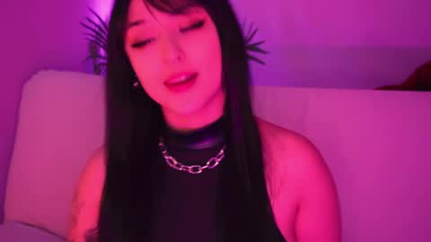 Mimi online show from March 28, 8:21 pm