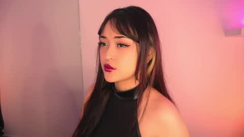 Mimi online show from February 9, 7:27 pm