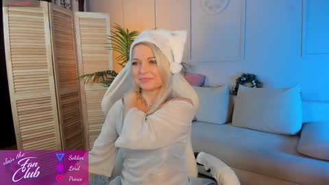 Gloria online show from December 30, 1:58 pm