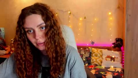 Gloria Wood online show from January 12, 6:37 pm