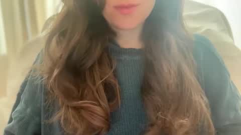 Gloria Pearl online show from May 15, 8:45 am