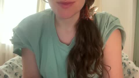 Gloria Pearl online show from June 3, 2:33 pm