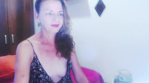 gloriawhitte7 online show from January 12, 10:12 pm
