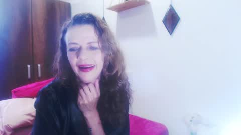 gloriawhitte7 online show from December 30, 5:44 pm