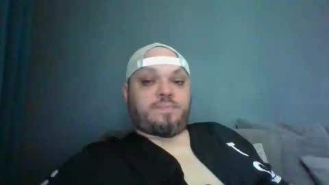 Your boy online show from March 19, 9:04 am