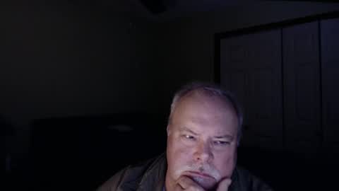 gmctruckguy online show from February 25, 11:08 pm