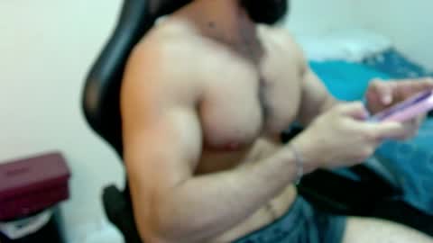 god hunkules online show from April 6, 1:14 am