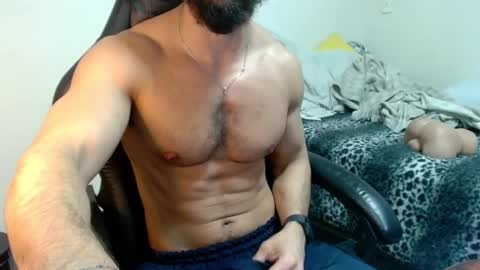 god hunkules online show from November 15, 6:31 pm