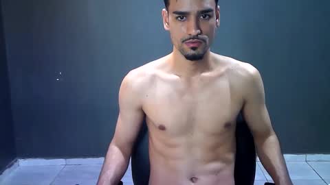 fuck me online show from February 25, 11:52 pm