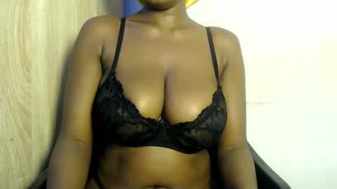 mellissa online show from May 13, 5:06 am