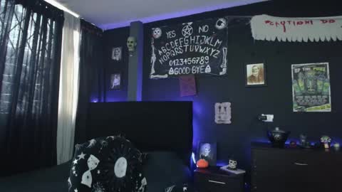 Snapshot of goddess_mortem chatting on February 25, 12:27 pm Mortem model independientfollow me on my telegram channel online show from February 25, 12:27 pm
