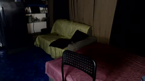 goddess_queen25 online show from July 28, 6:20 pm