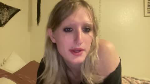 goddessalison online show from January 8, 7:58 am