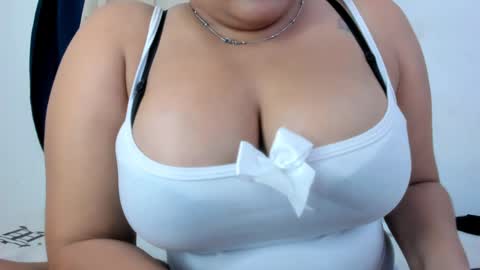 CHANELL online show from February 7, 4:06 am