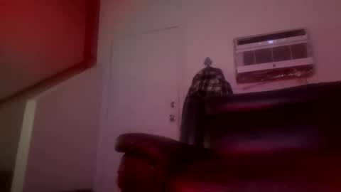 Snapshot of goddessmonni chatting on March 3, 12:17 pm MonniDoll online show from March 3, 12:17 pm