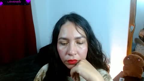 Snapshot of goddessnahi chatting on February 27, 2:46 am Naih Reyes online show from February 27, 2:46 am