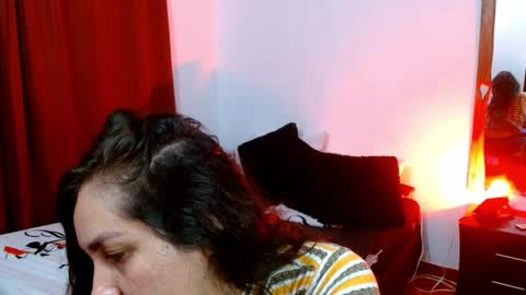 Snapshot of goddessnahi chatting on January 19, 2:36 am Naih Reyes online show from January 19, 2:36 am