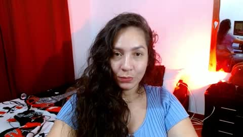 Snapshot of goddessnahi chatting on January 11, 8:00 am Naih Reyes online show from January 11, 8:00 am