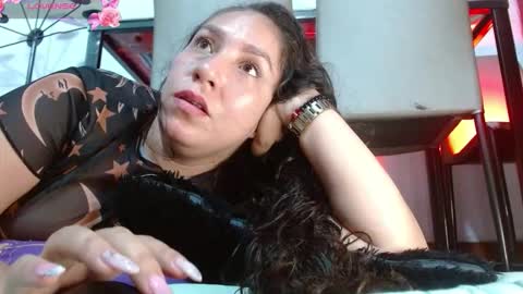 Snapshot of goddessnahi chatting on September 13, 4:04 am Naih Reyes online show from September 13, 4:04 am