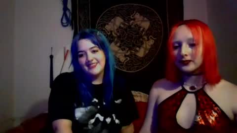 goddesspersephone888 online show from June 16, 3:43 am
