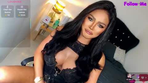 Miss Anna online show from October 29, 10:50 am