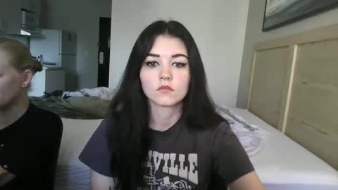 Snapshot of goddessshadowraven chatting on September 13, 4:42 pm Goddess Raven online show from September 13, 4:42 pm