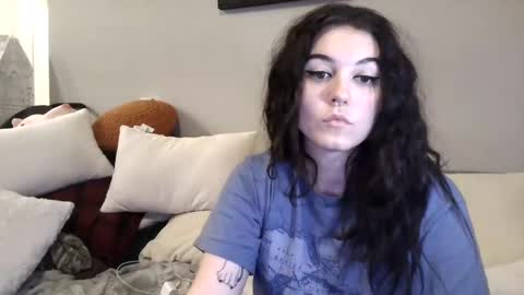 Snapshot of goddessshadowraven chatting on February 22, 2:17 am Goddess Raven online show from February 22, 2:17 am