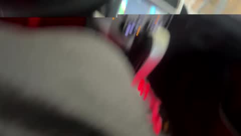 SirCumzalottt online show from January 12, 3:25 pm