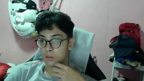 godhyun online show from February 23, 5:23 am