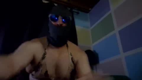 ILOVETOSQUIRT online show from April 1, 6:03 am