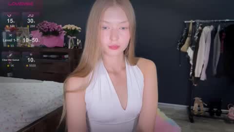 Lissandra online show from October 6, 6:59 pm
