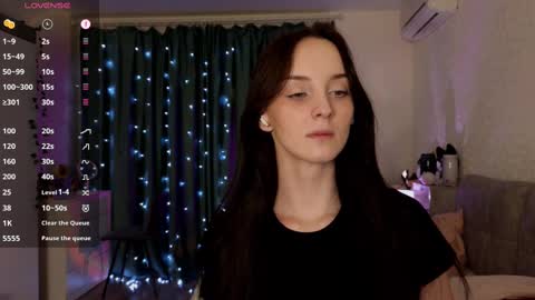 Snapshot of golden_bag chatting on March 11, 9:48 pm Jess online show from March 11, 9:48 pm