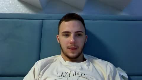 Golden boyyy21 online show from January 11, 4:59 am